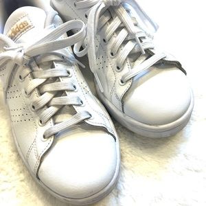 Adidas white sneakers cloudfoam